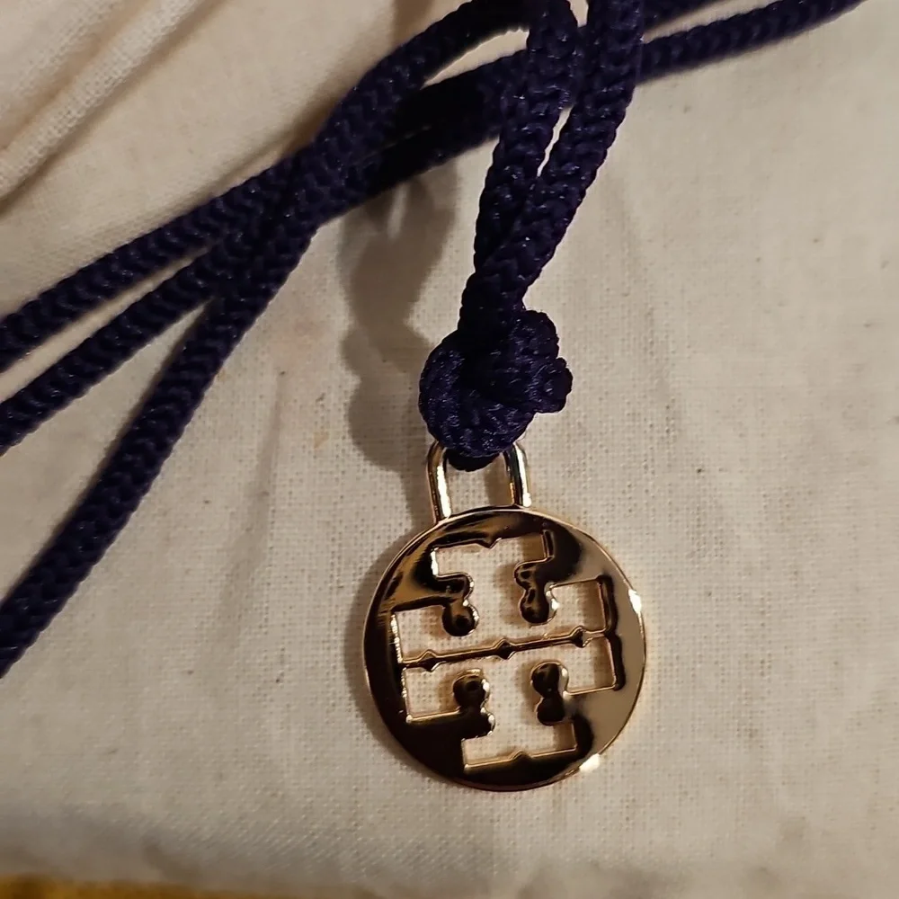 Tory Burch Gold Leather Adalyn Chain Clutch Like New
